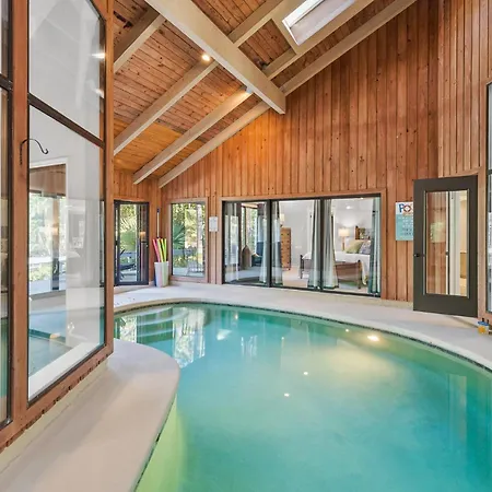 4 Slack Tide - Host2Coast Villa